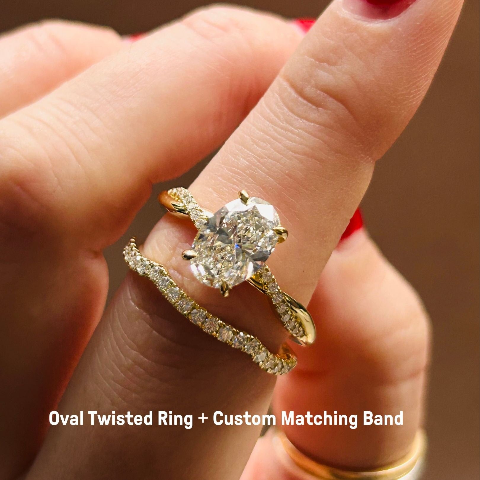 2-Tone Rose Gold Oval Diamond Twisted Band Ring | Plum
