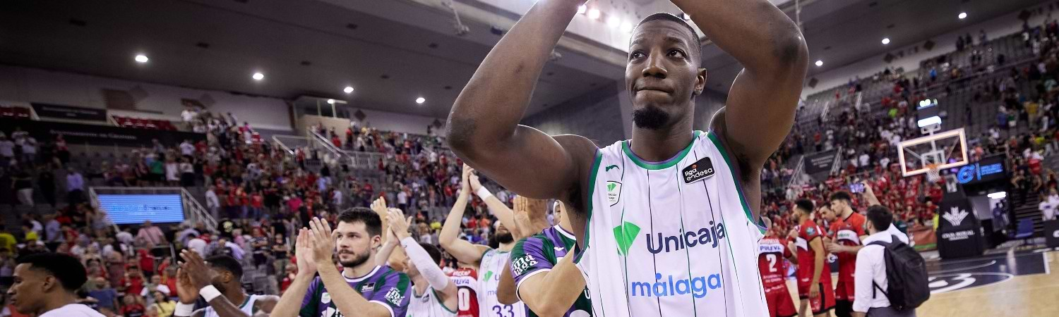 El Unicaja domina la ACB