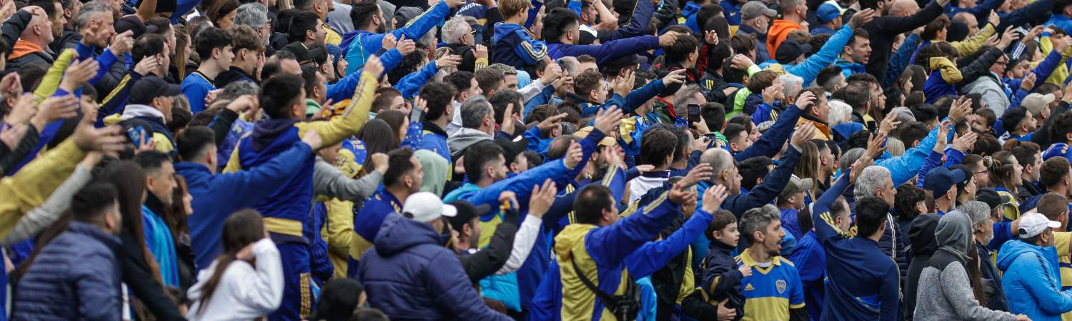 Racing Club vs Boca Juniors fans de boca