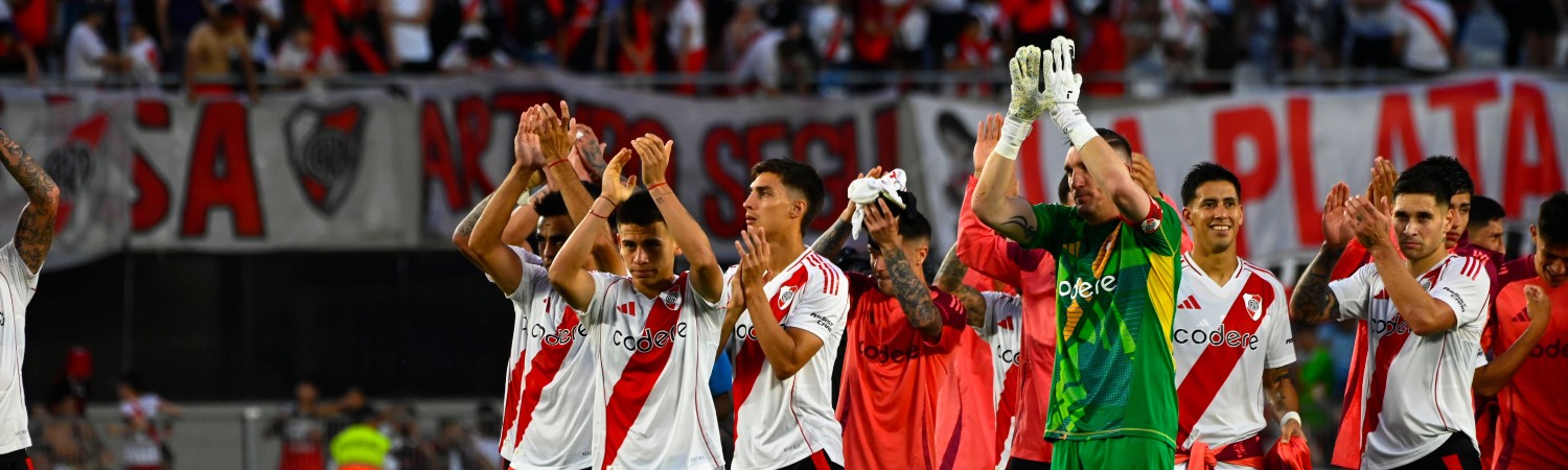 river plate y Argentina en el dia del Deportista