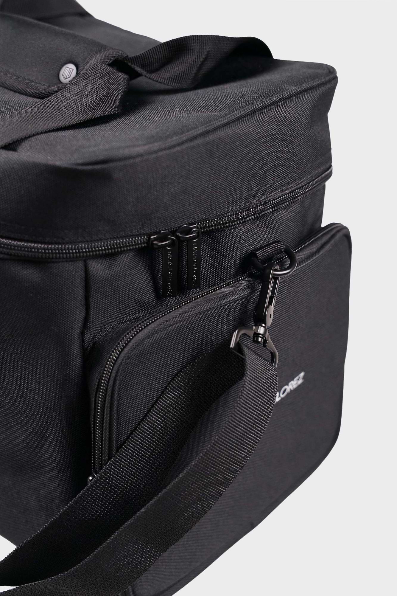 Manni Grooming Bag