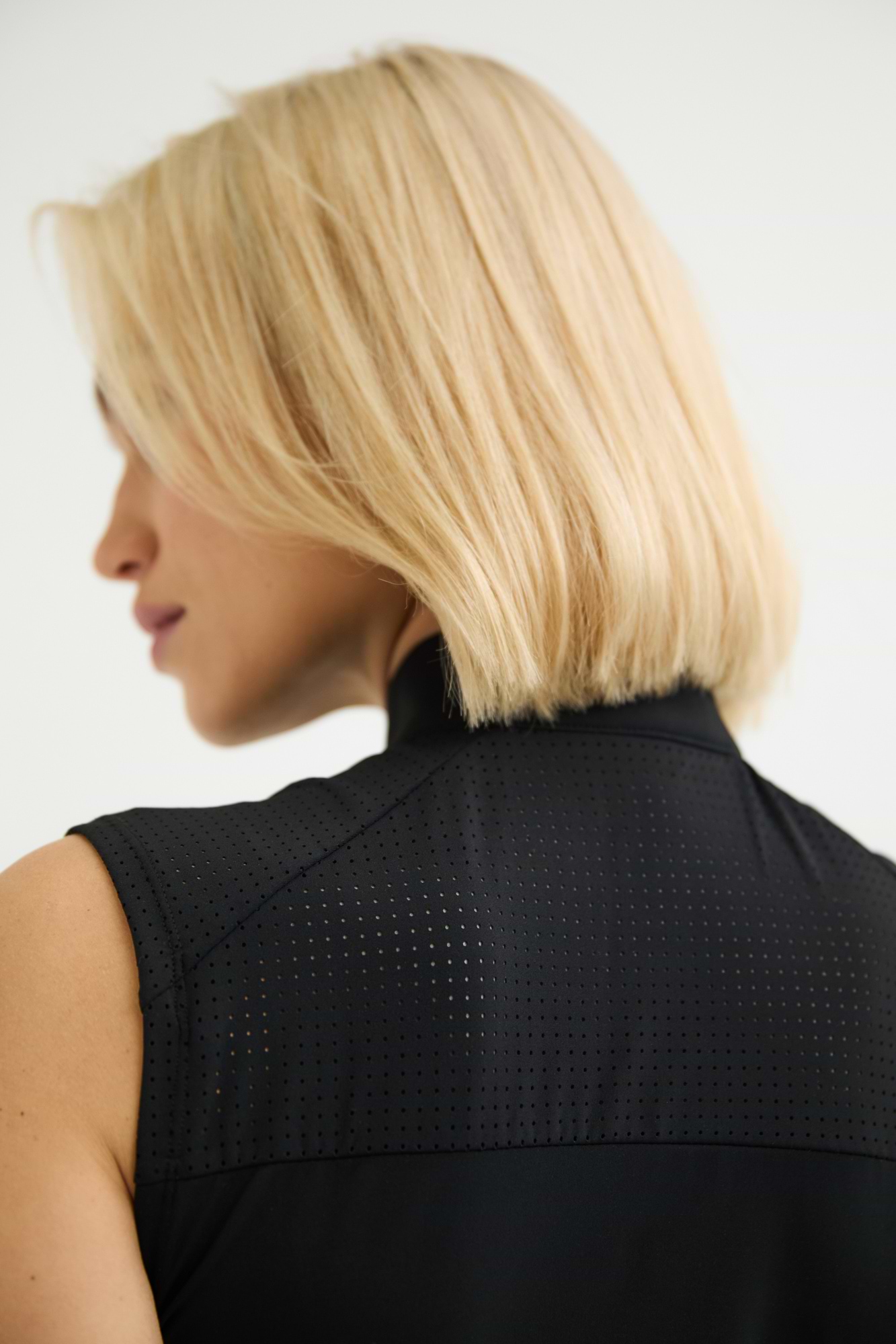 Air Mesh Sleeveless Top