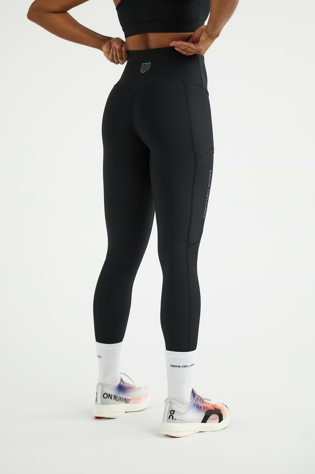 Thelma V-Shape Leggings