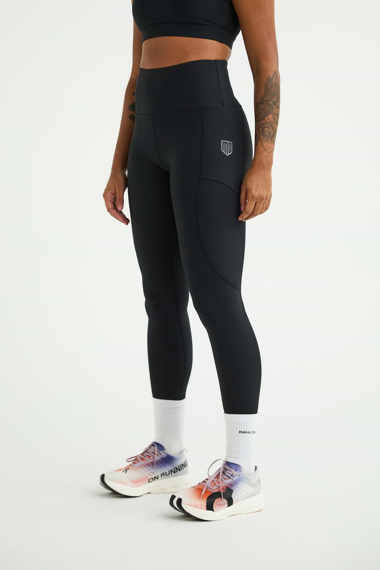 Thelma V-Shape Leggings