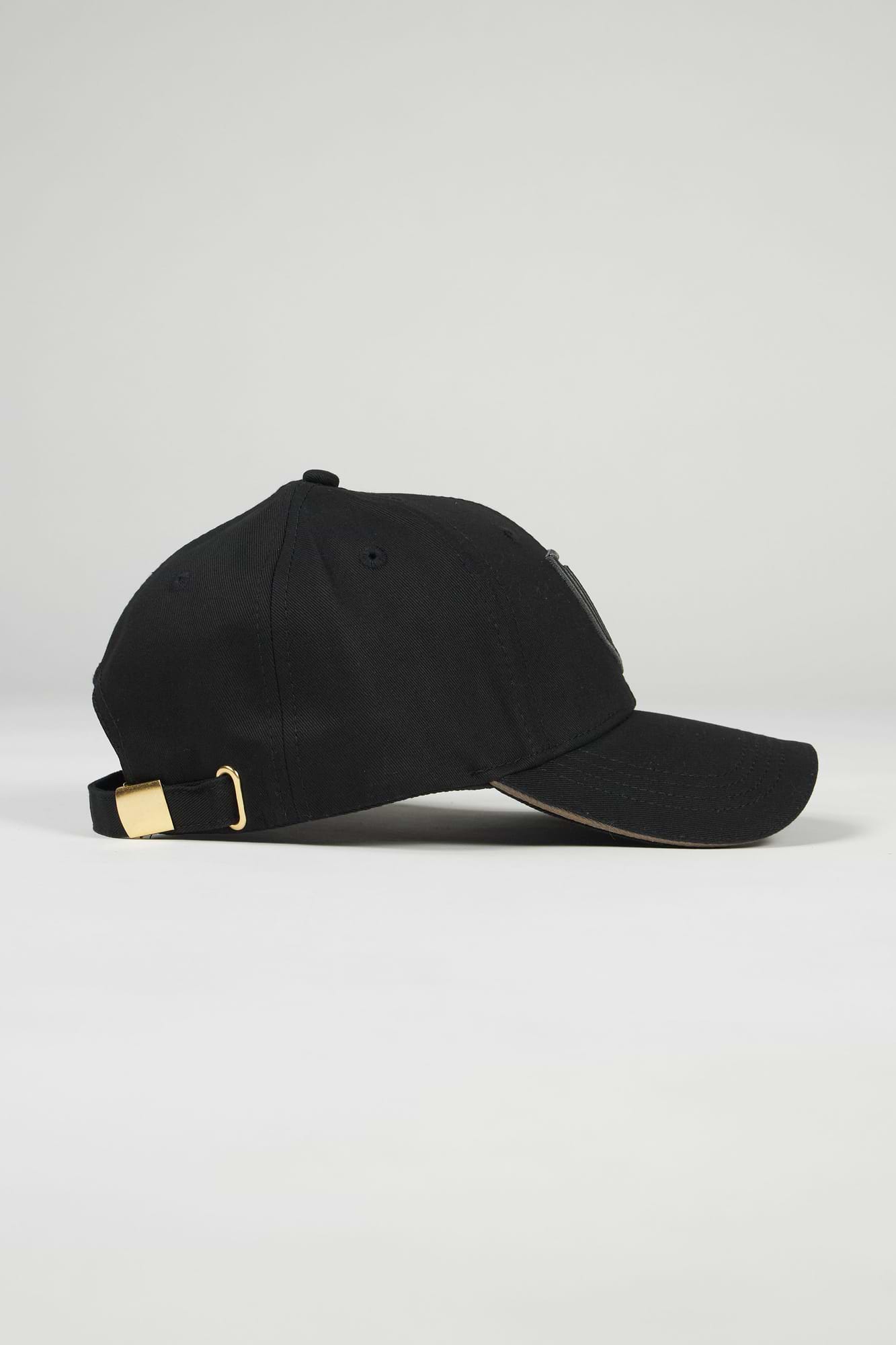 Asta Black Cap