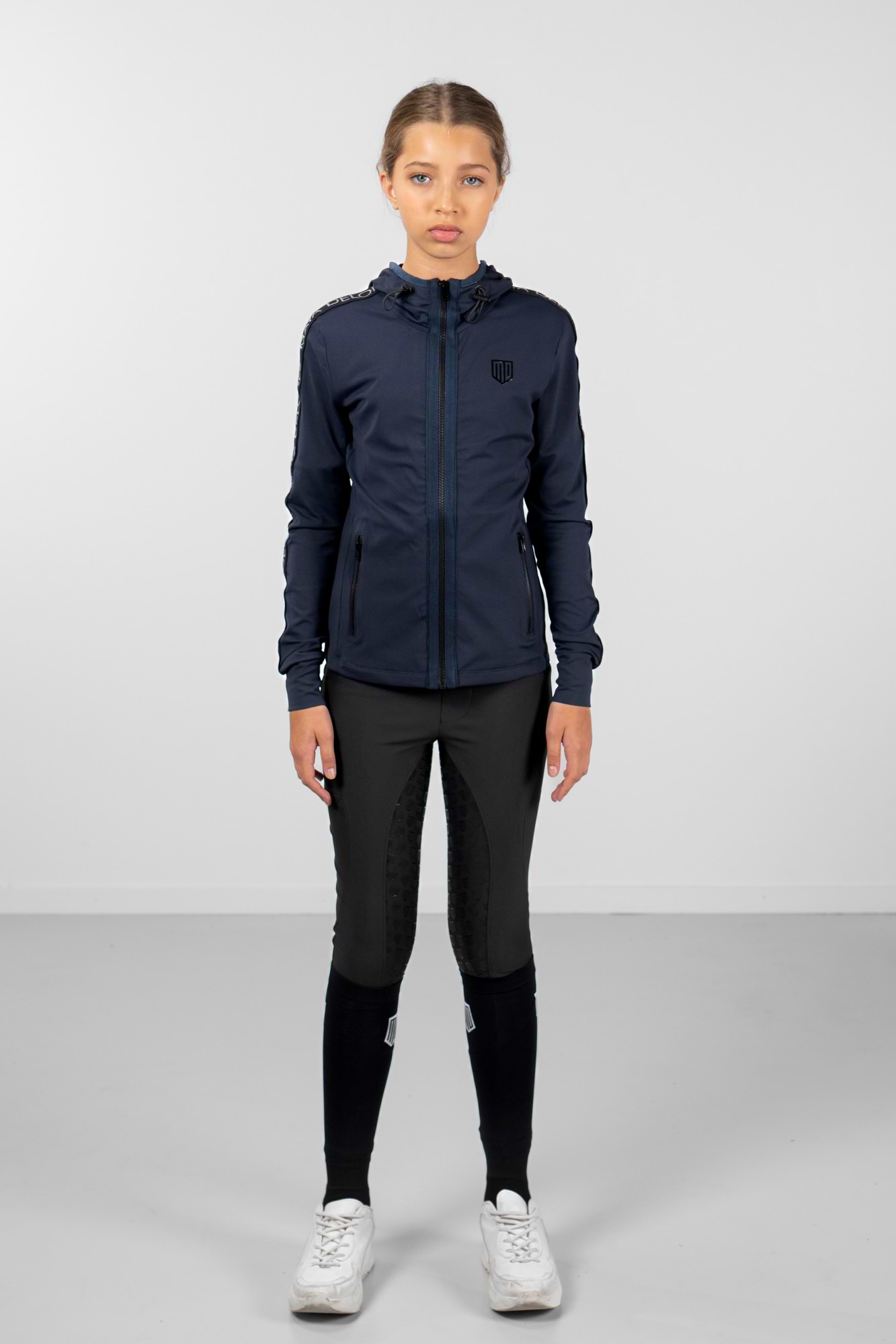 YR Zhuri Sport Hoodie