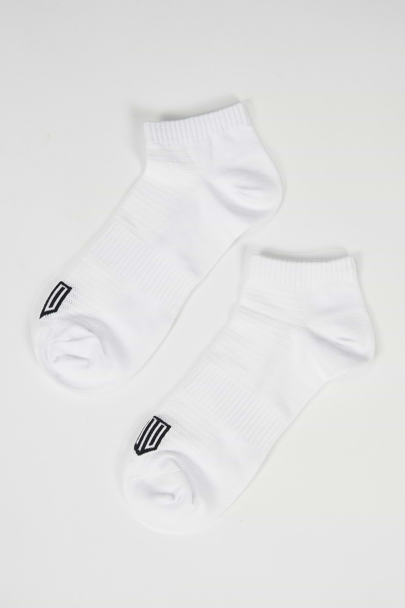 Sally Sport Socks