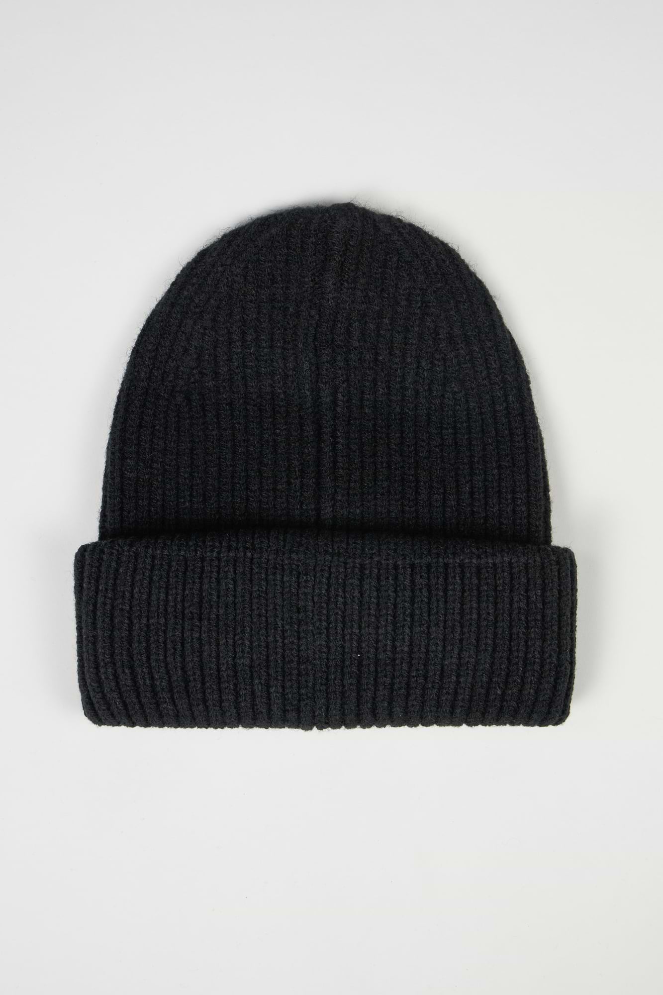 Riley Ribbed Beanie