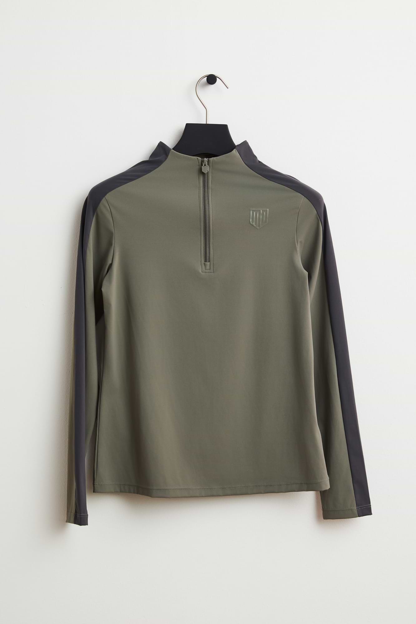 Naomi Long Sleeve Zipper