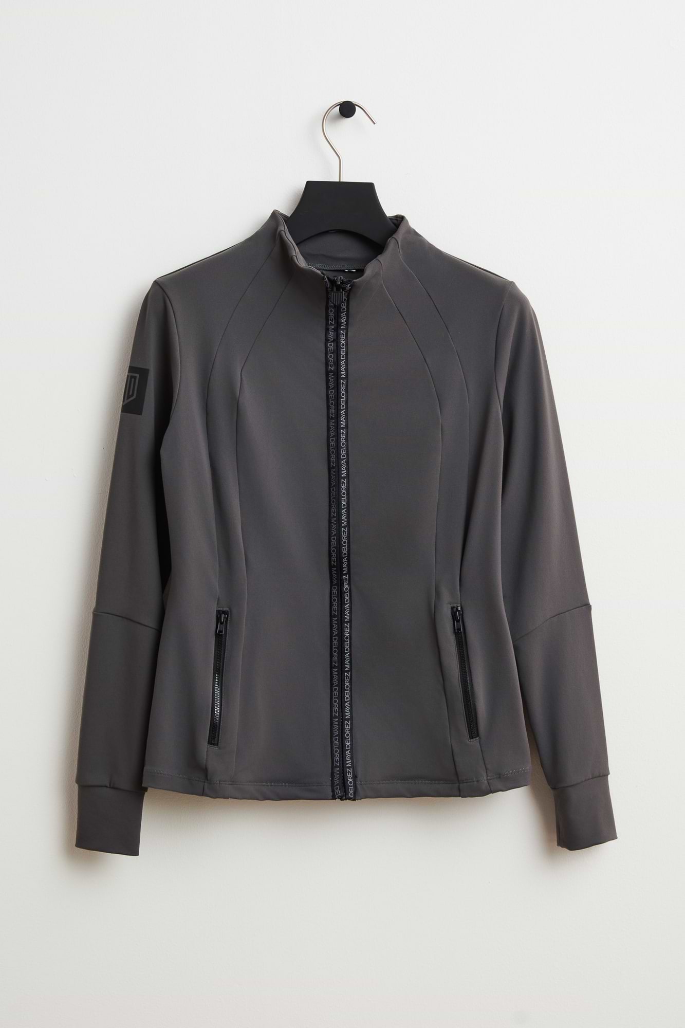 Amaya Silhouette Sports Jacket
