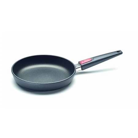 מחבת עגול 26 דגם Titanium Nowo מתפרק מבית Woll - 679₪