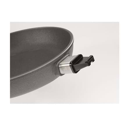 מחבת עגול 32 דגם Titanium Nowo מתפרק מבית Woll - 849₪
