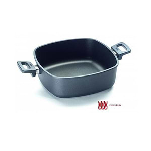 קסרול רבוע 24 אינדוקציה עם מכסה Titanium Nowo מבית Woll