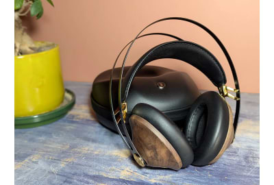 Test af Meze 99 Classics v2