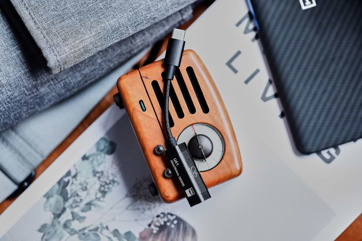 ua1-usb-c_5fb628ee0e408_1200