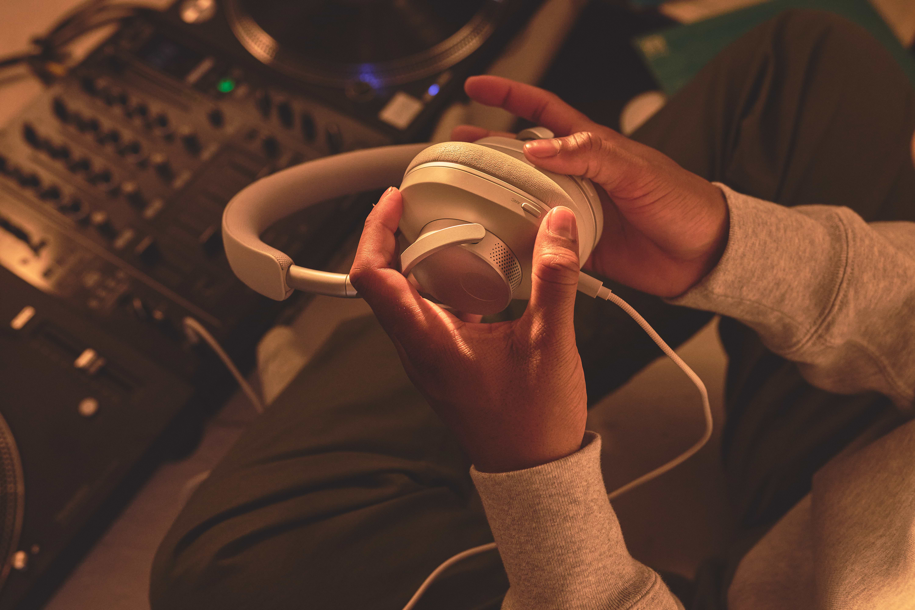 SHOT_1_00065_v01