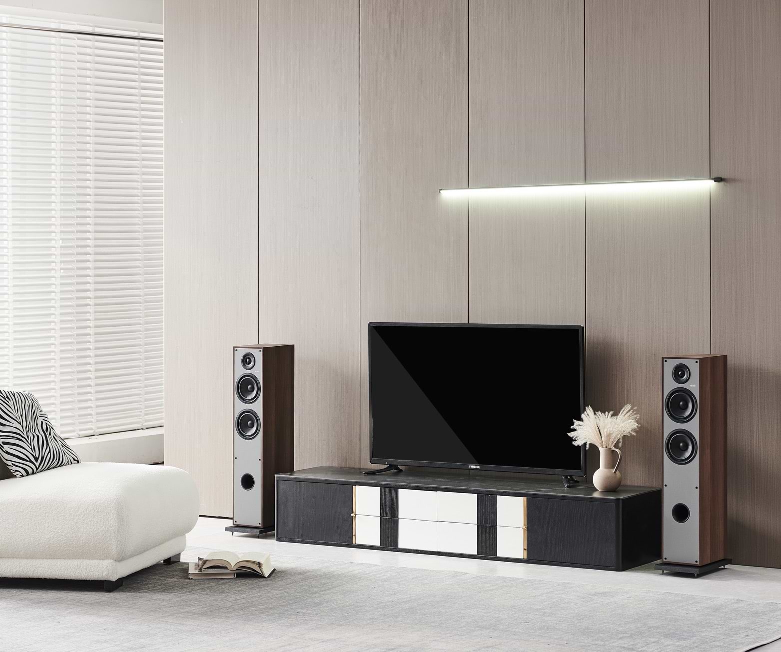 LIFESTYLE_HORUS_11F_WALNUT-DARK_GREY_01