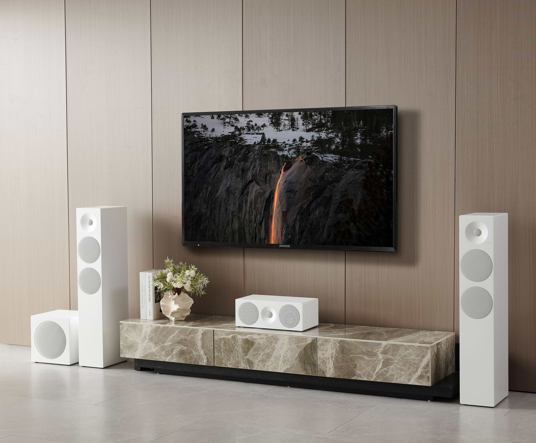 TANGENT_SPECTRUM_II_X6_LIFESTYLE_01-min