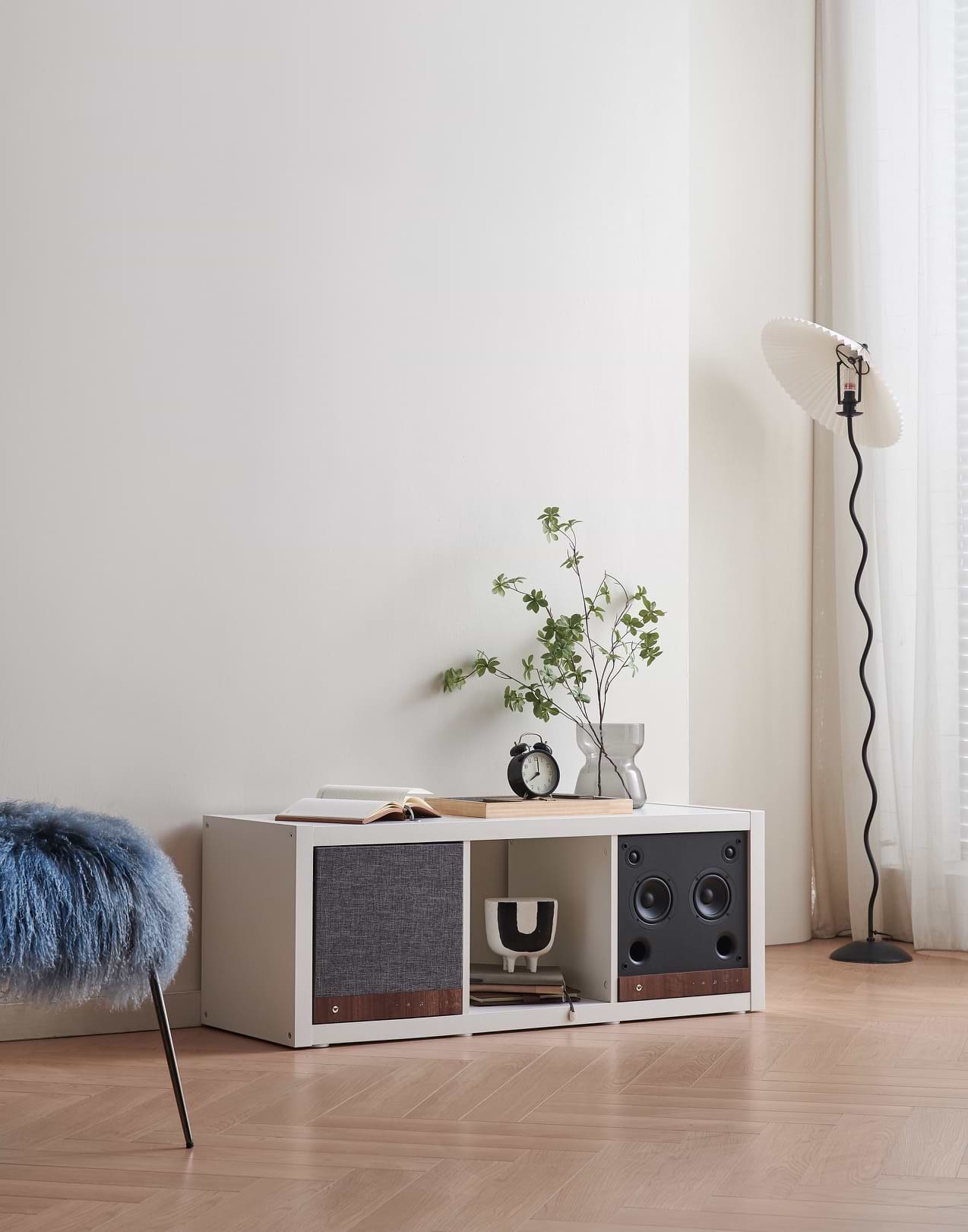 TAN_SPECTRUM_SQUARE_LIFESTYLE_07