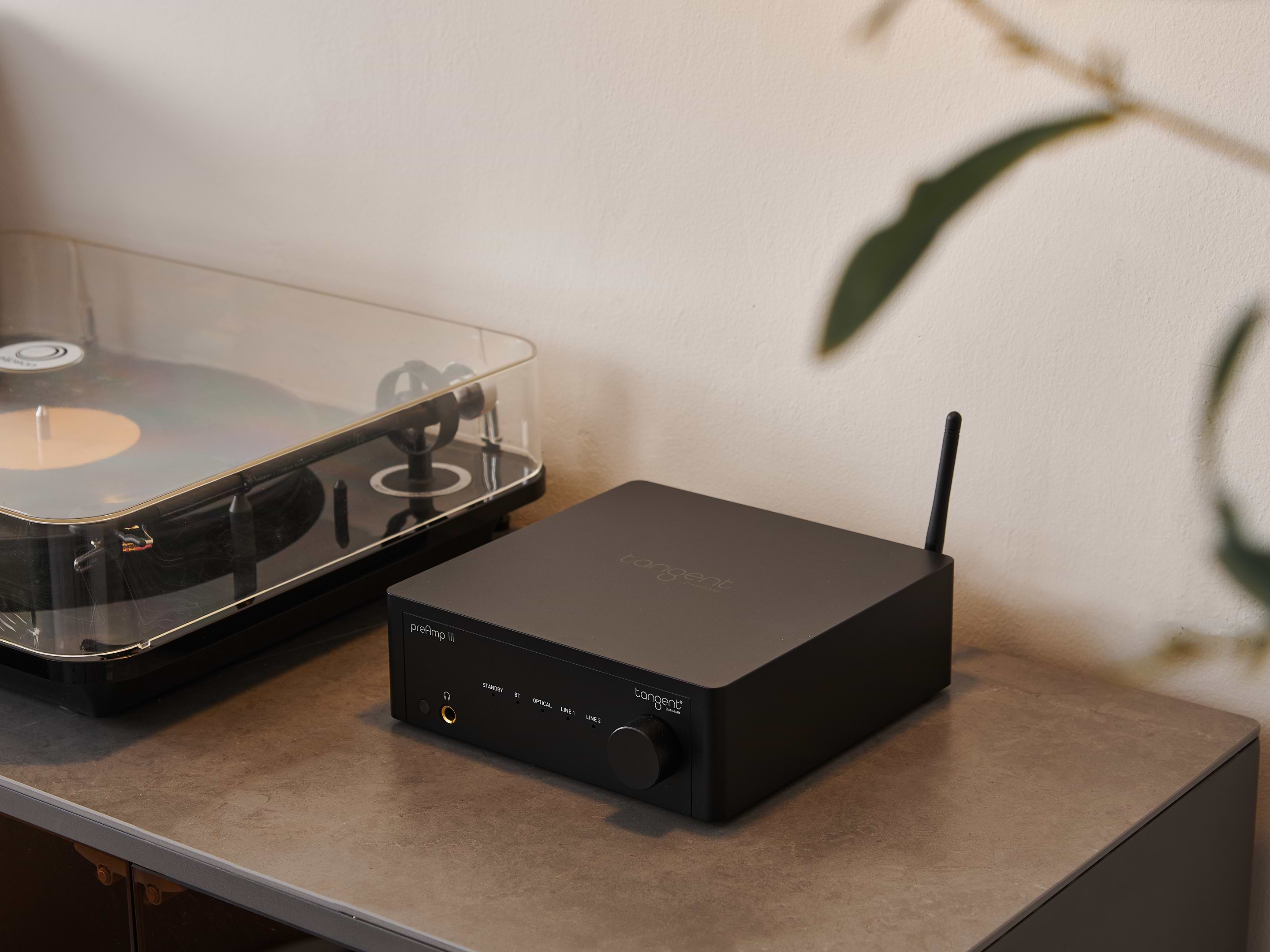 TANGENT_PREAMP_III_LIFESTYLE_01