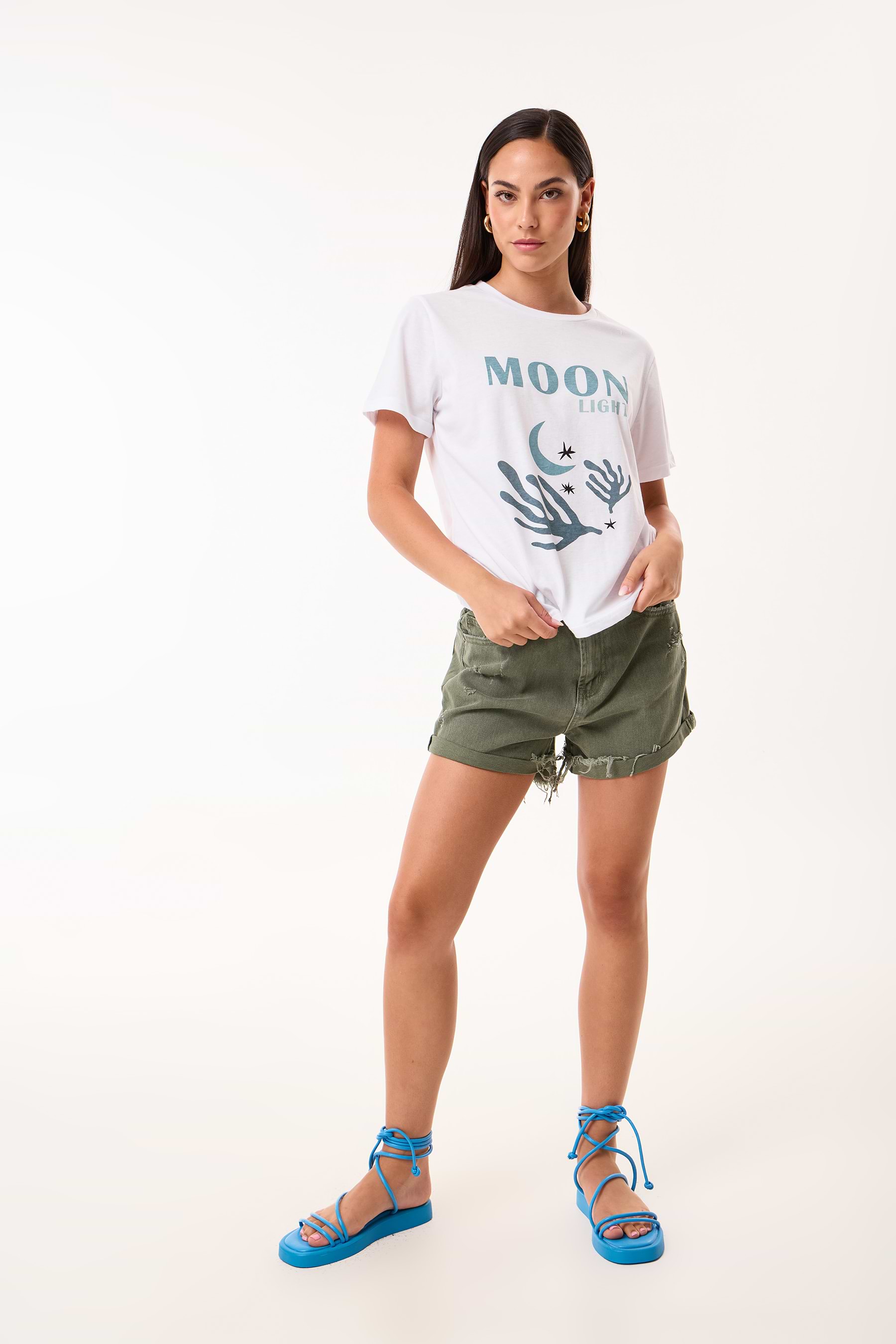 MOON LIGHT טי image number undefined