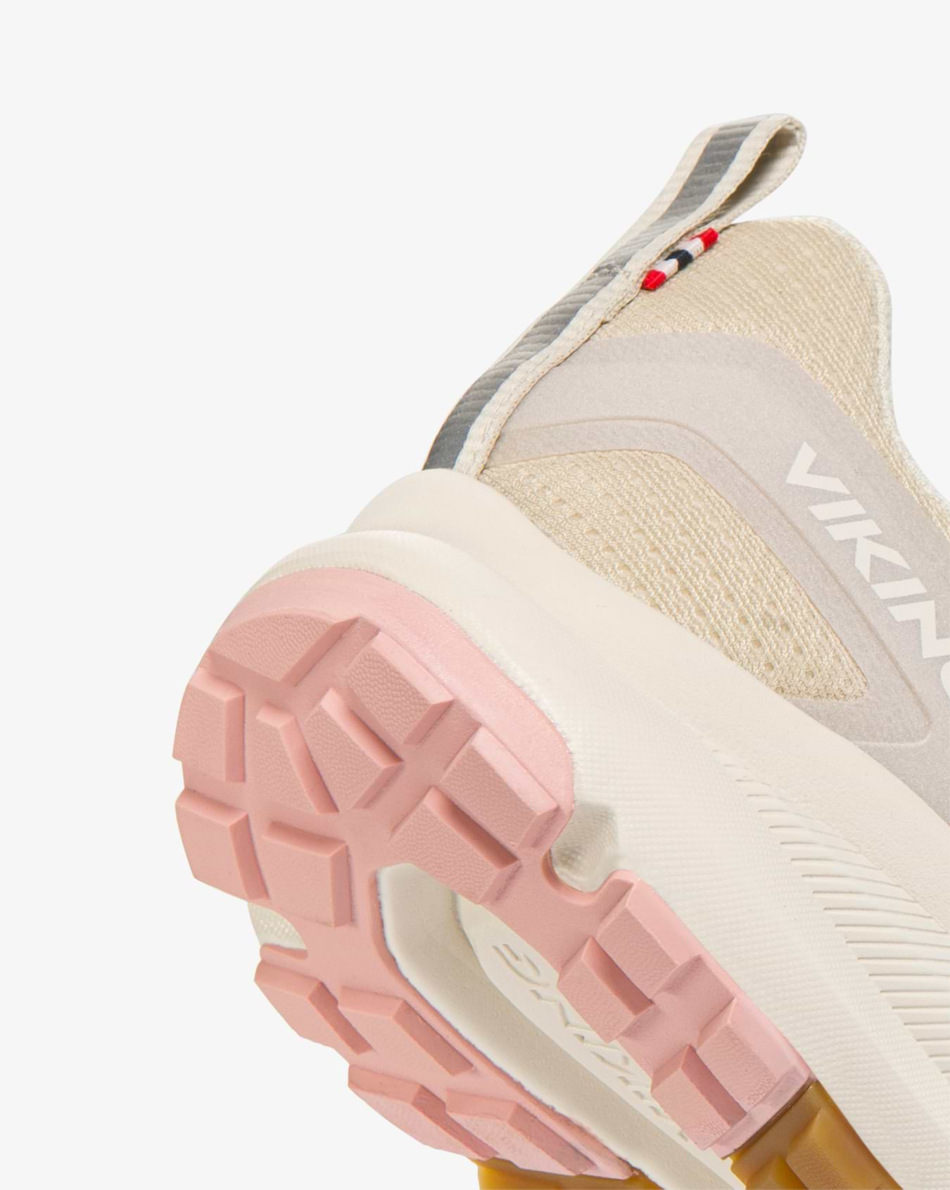 Motion Low BOA Cream/Light Pink