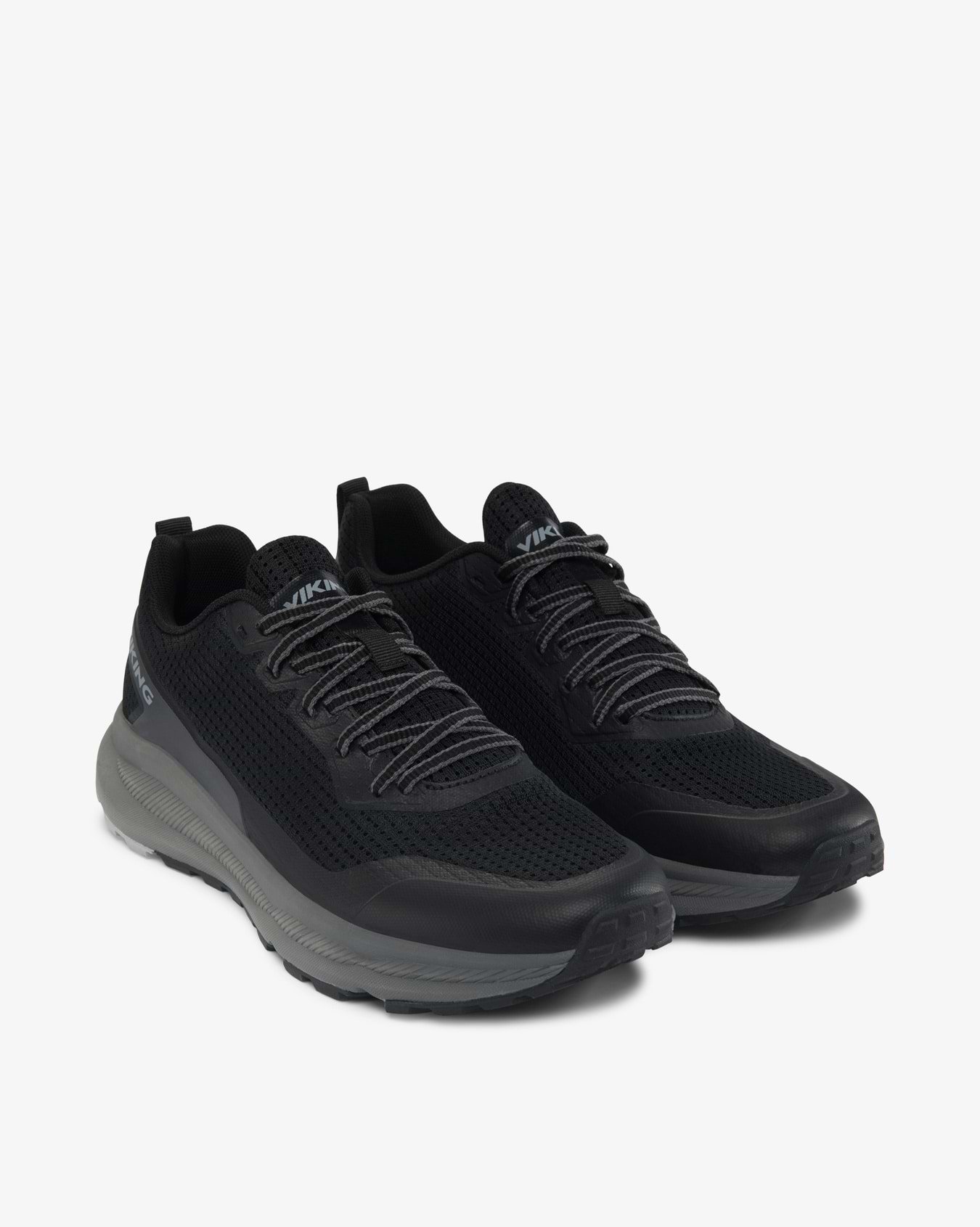 Motion Low M Black/Charcoal