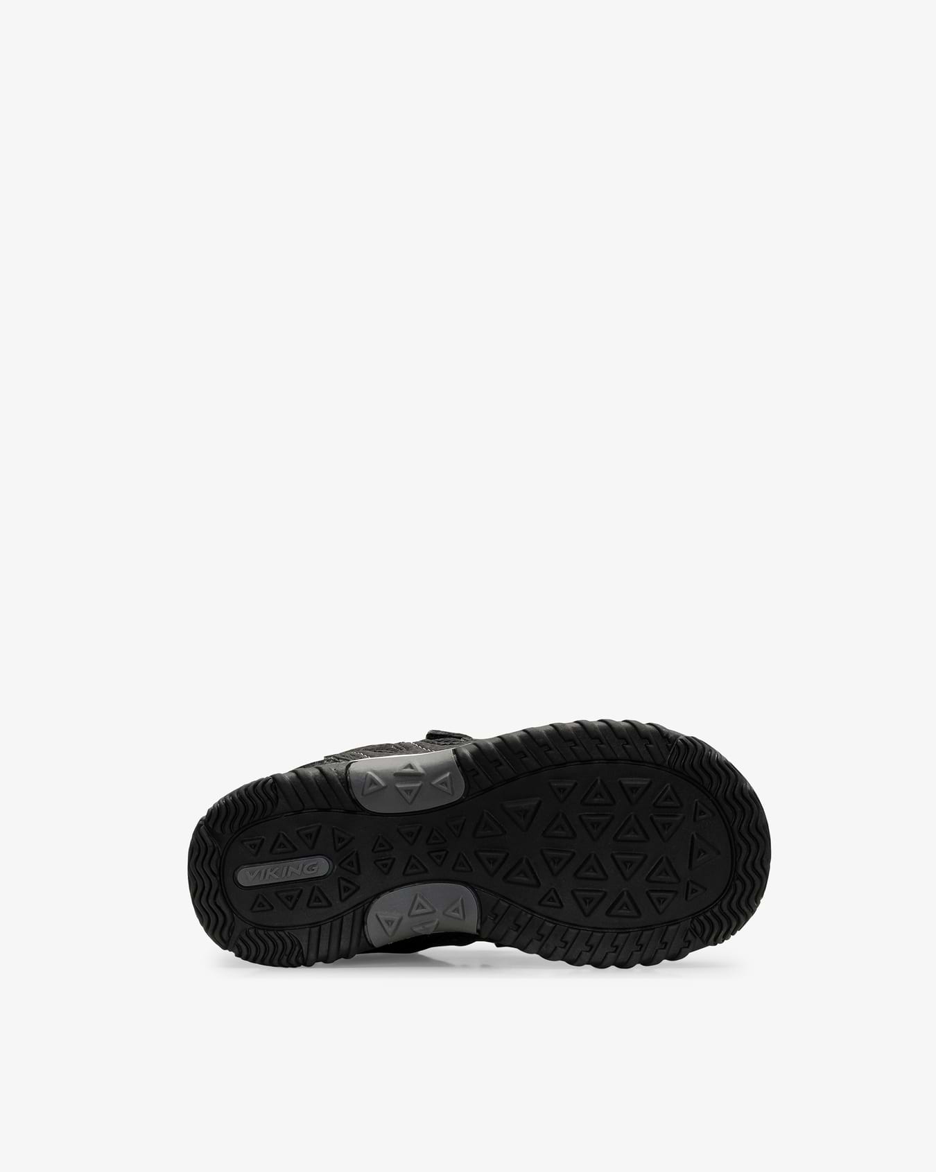 Cascade Mid III GTX Black Sneaker