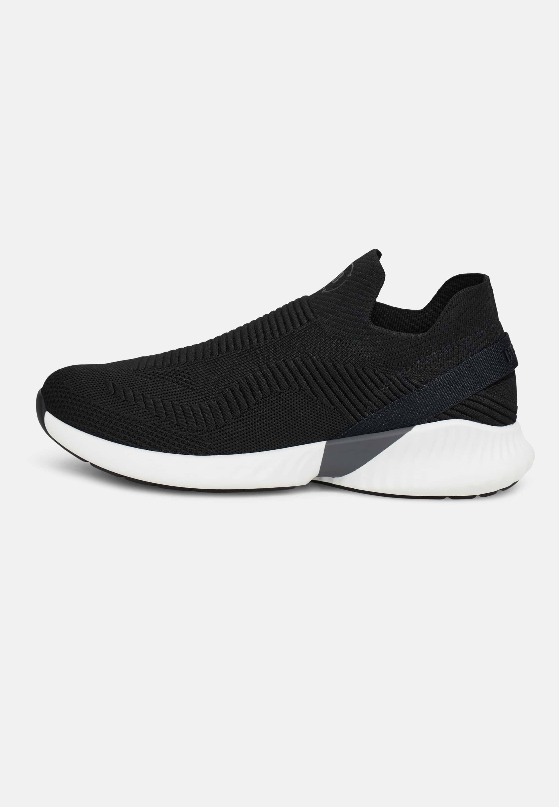 TechnicalFabricWillowTrainers