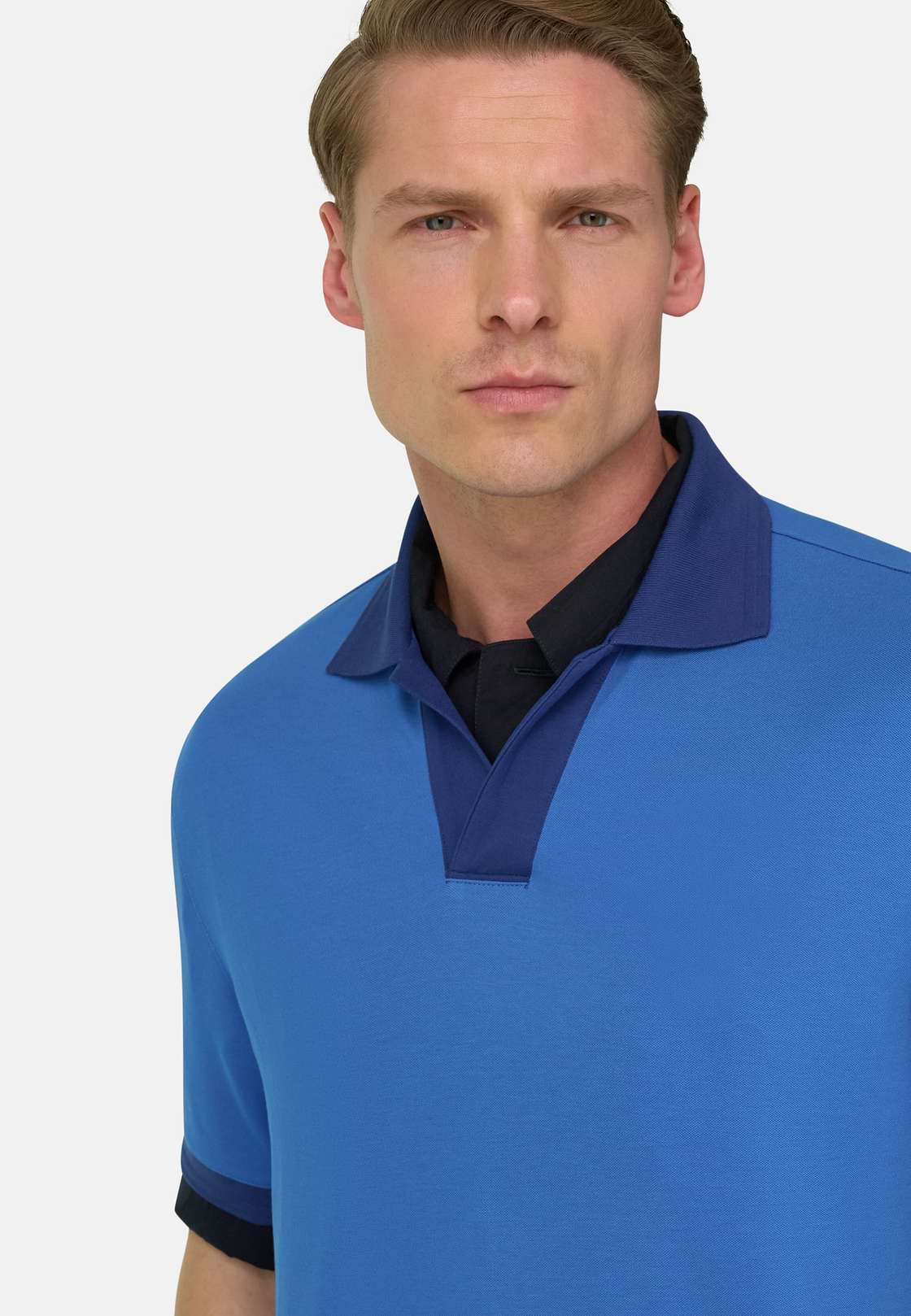 Polohemd Aus Cool Jade Piqué, Bluette, hi-res, 5