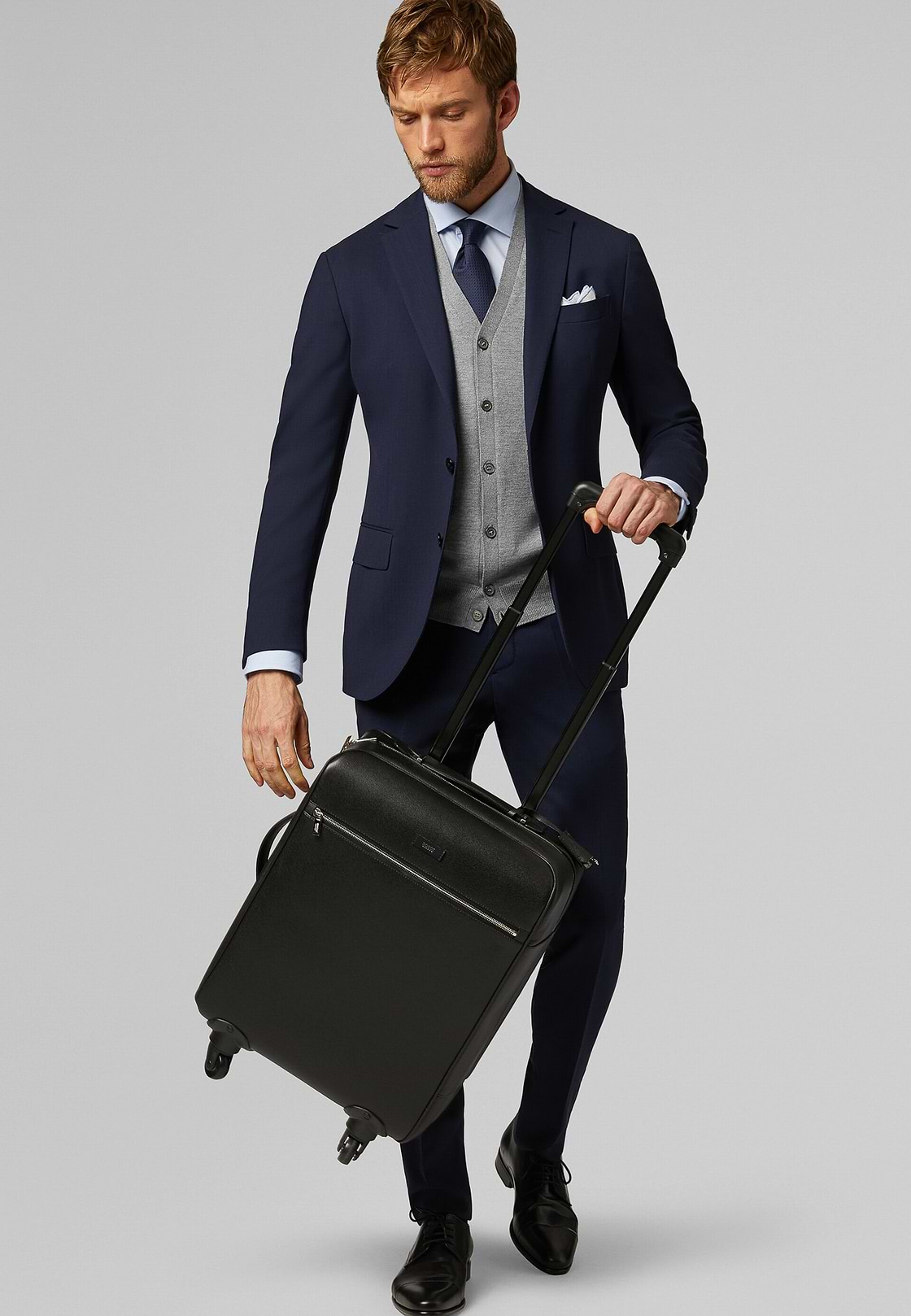 Caviar Leather Trolley Suitcase, , hi-res, 8