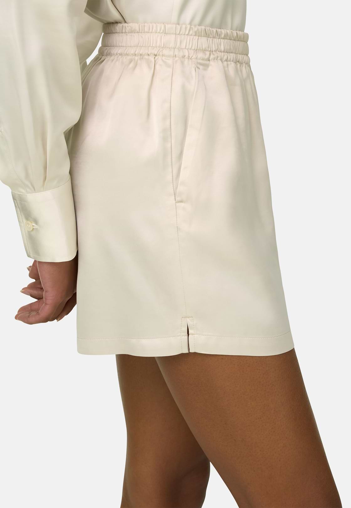 Bermudas Aus Satin, Creme, hi-res, 5