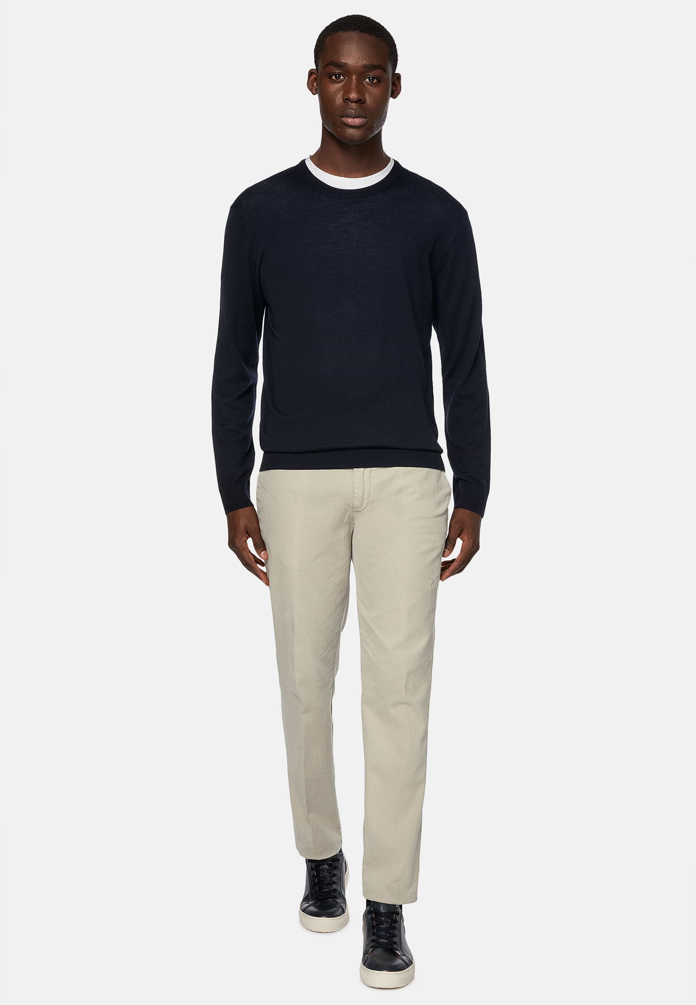 Boggi Milano Crew Neck Jumper in Superfine Merino Wool Man Navy Blue Size XL