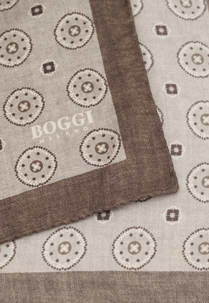 Pocket Square Medallion Pattern Print in Silk, Grey, hi-res
