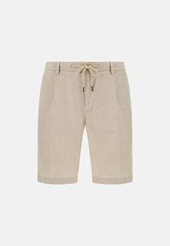 Bermudas in Linen