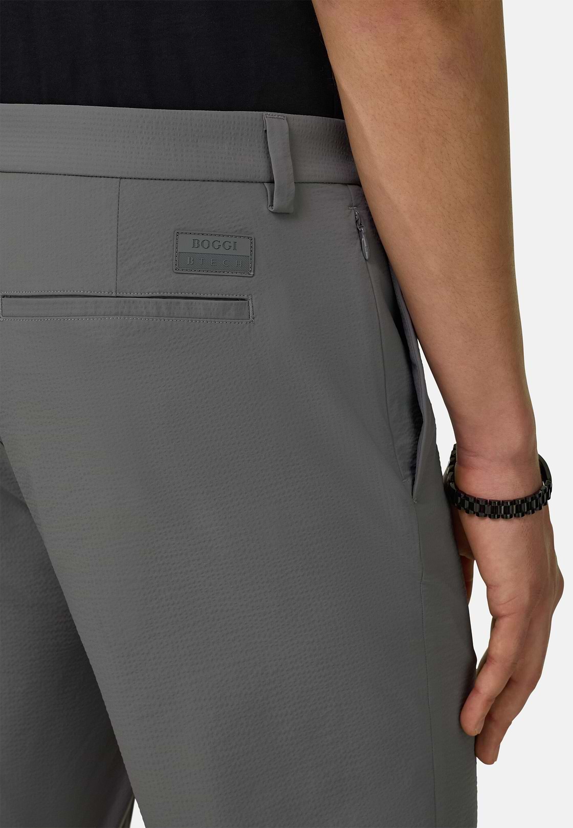 Bermudashorts aus elastischem Seerzucker-Nylon B Tech, Dunkelgrau, hi-res, 4