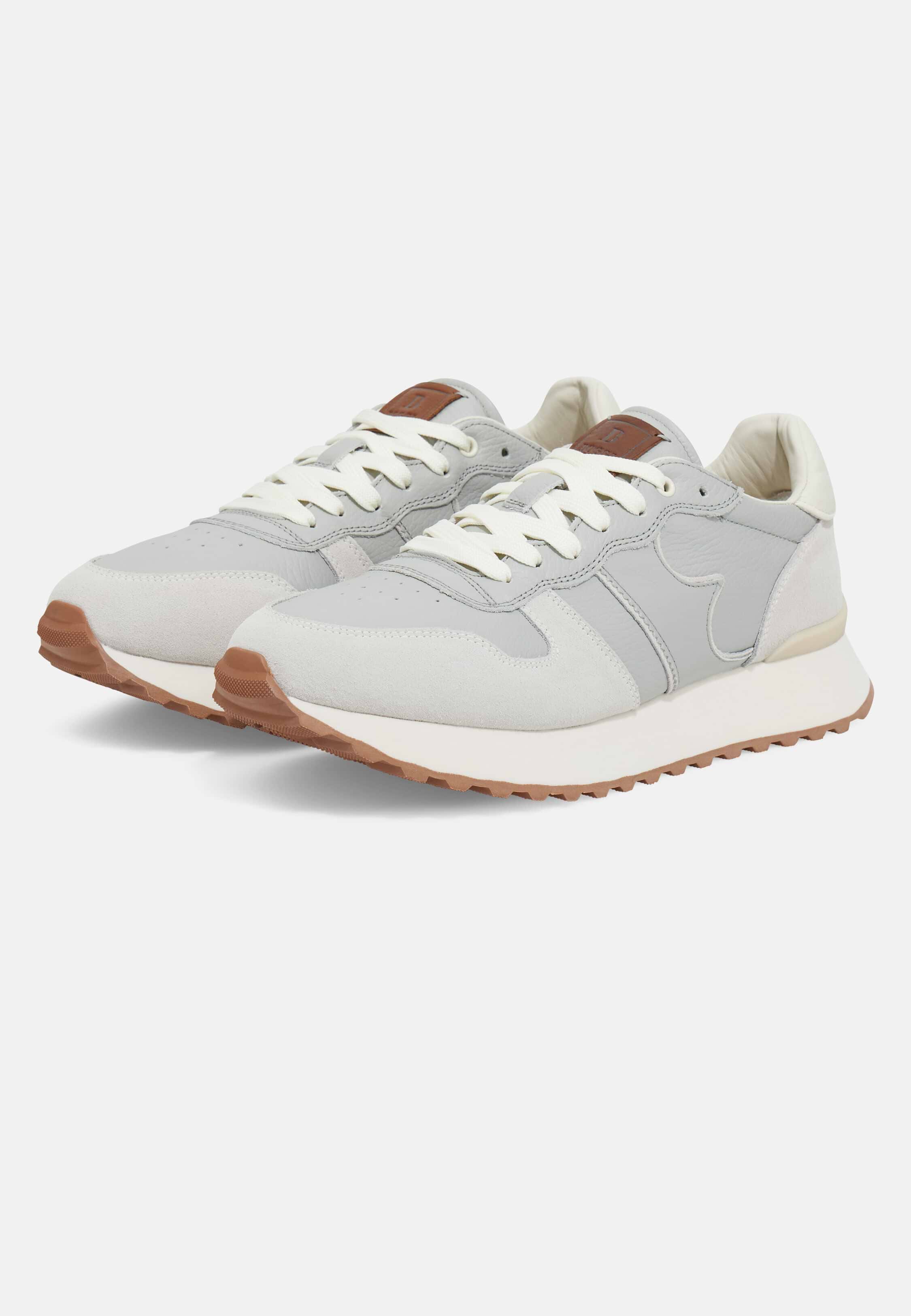 TumbledLeatherTrainers. shoes - Image 4