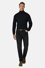 Rollkragenpullover aus extrafeiner Merinowolle, Schwarz, thumb, 2