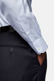 Gestreept slim fit katoenen overhemd van keperstof, Light Blue, hi-res