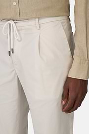 Hose Aus Baumwoll-Stretch, Eis, hi-res
