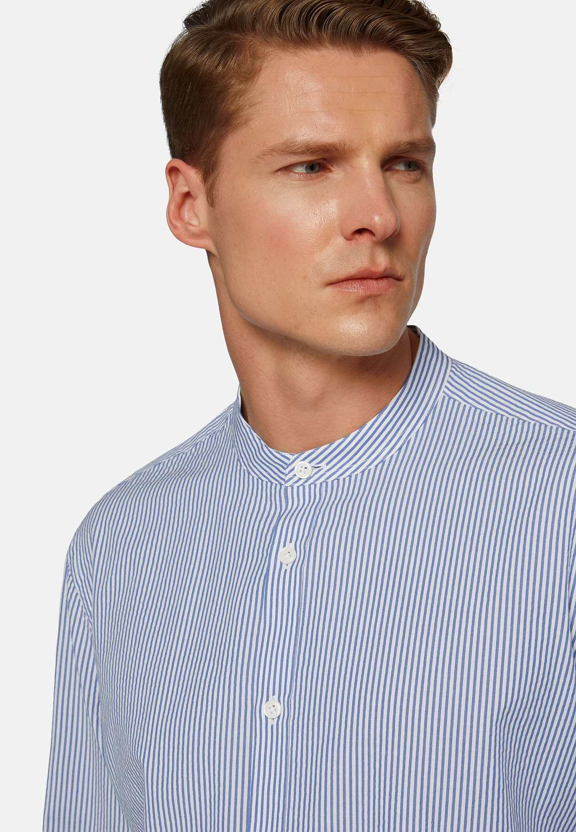 Hemelsblauw regular-fit gestreept seersucker shirt, Light Blue, hi-res