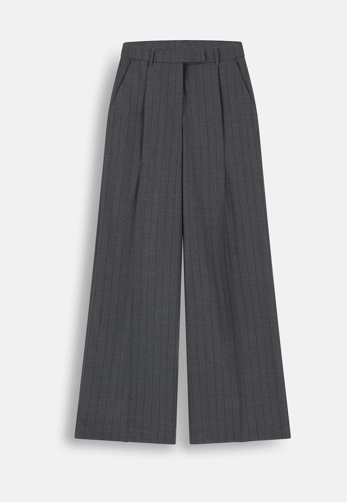 Single-Breasted Suit in Pinstripe Wool, , hi-res, 3