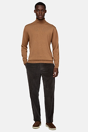 Hazelnut Turtleneck Jumper in Merino Wool, Hazelnut, hi-res