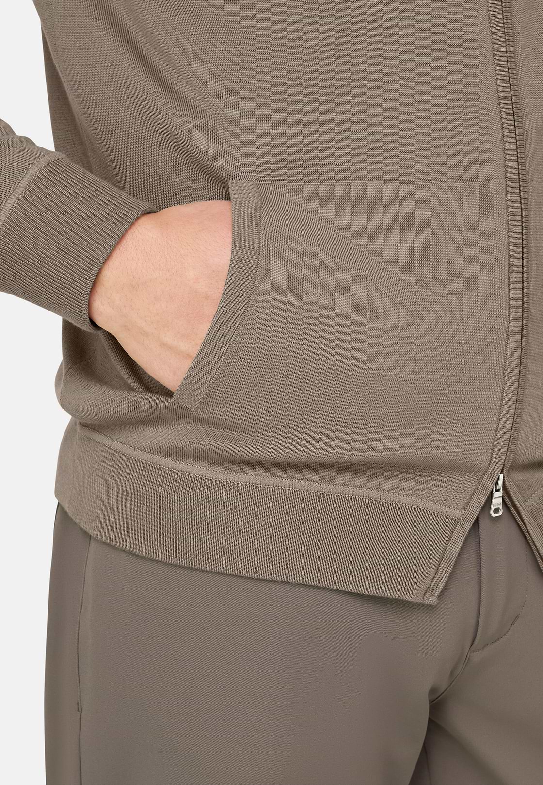Full-Zip Knitted Hoodie in Superfine Wool, Taupe, hi-res, 4