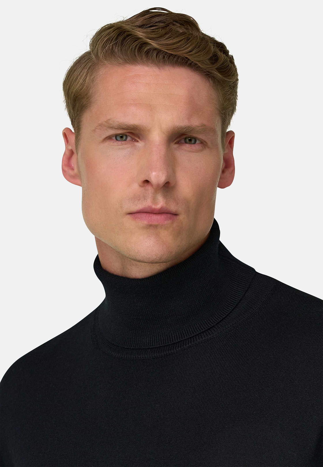 Rollkragenpullover aus extrafeiner Merinowolle, Schwarz, hi-res, 3