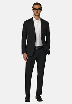 Travel wool suit