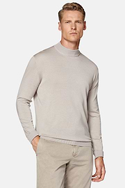 Sandfarbener Pullover Mit Stehkragen Aus Superfeiner Merinowolle, Sand, hi-res