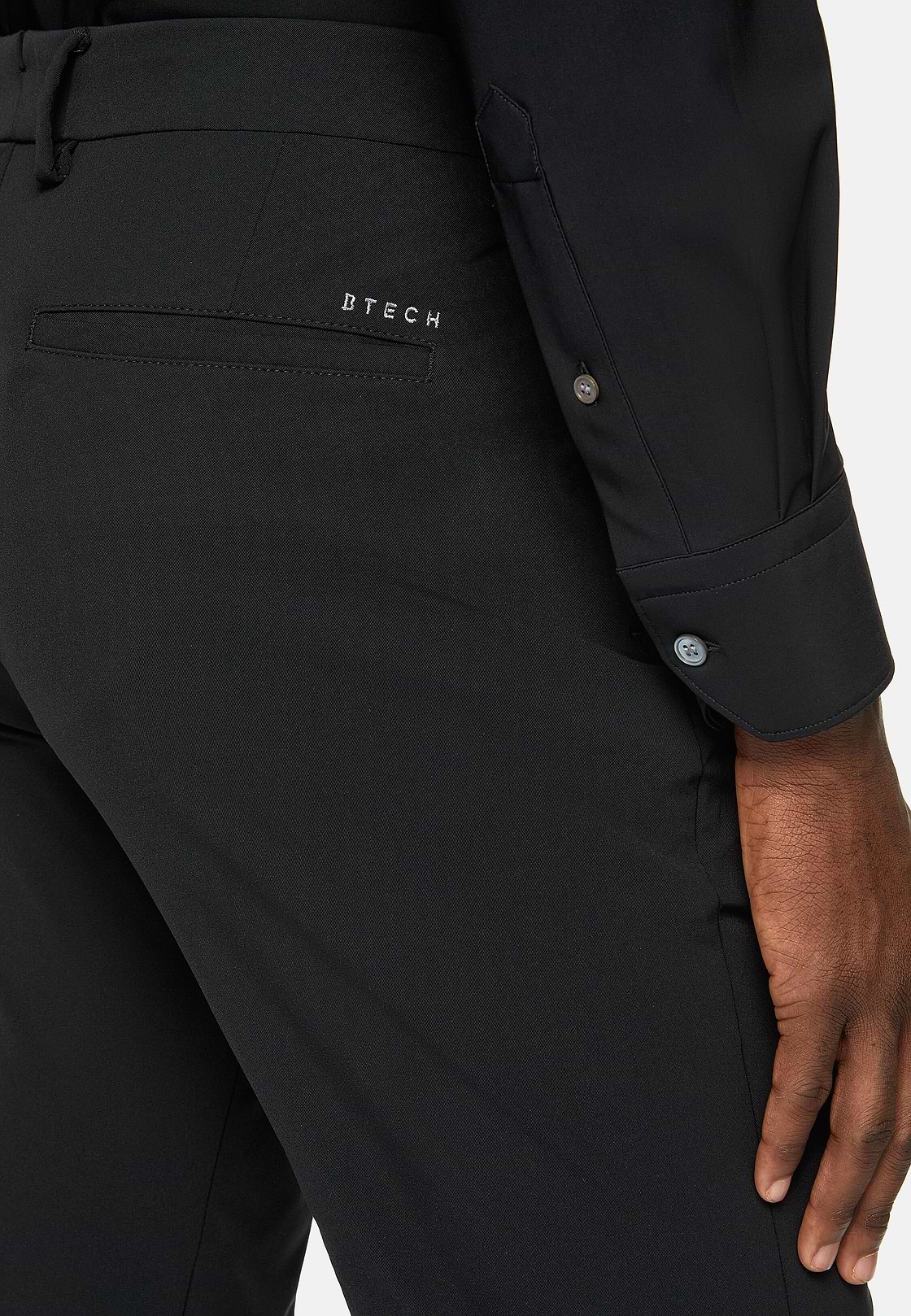 Pantaloni in nylon elasticizzato performance B Tech, Nero, hi-res