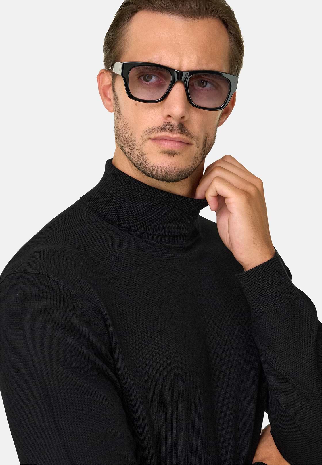 Turtleneck Jumper in Merino Wool, Black, hi-res, 3