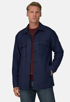 Hemdjacke aus Wolle mit Muster